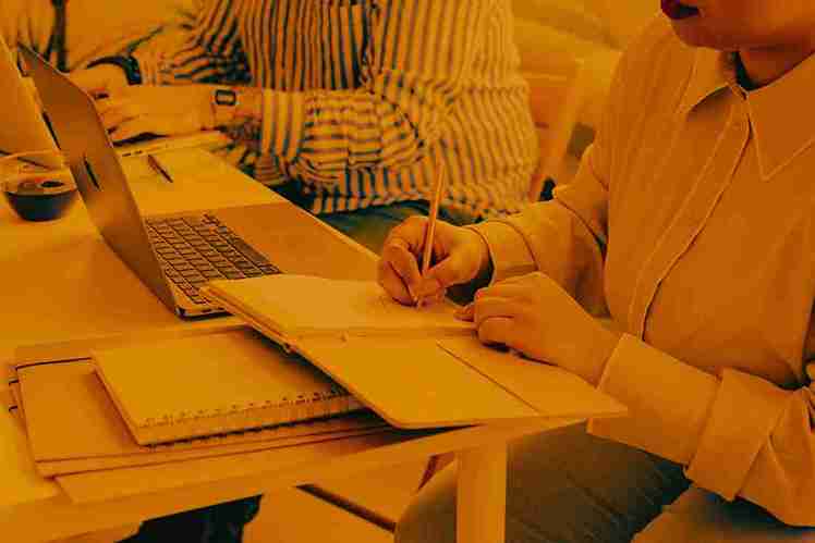 Research Paper Writing Services in India: Why It’s Worth It