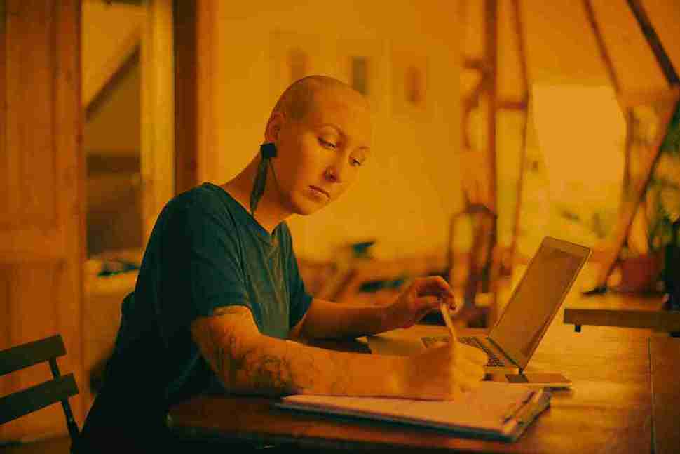 Data visualization used in non-medical research biostatistics for psychology and education studies.