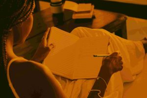 Legal expert assisting law students with LLB and LLM research support